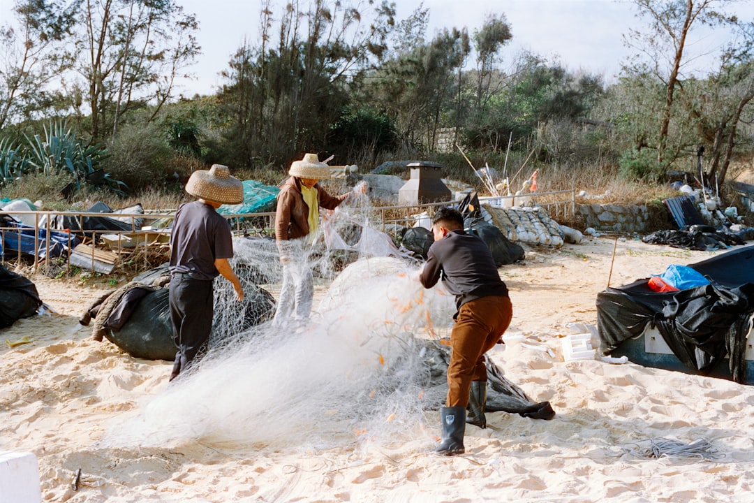 découvrez l'art de l'improvisation, une technique essentielle pour développer la créativité, la spontanéité et la confiance en soi dans diverses disciplines artistiques et professionnelles.