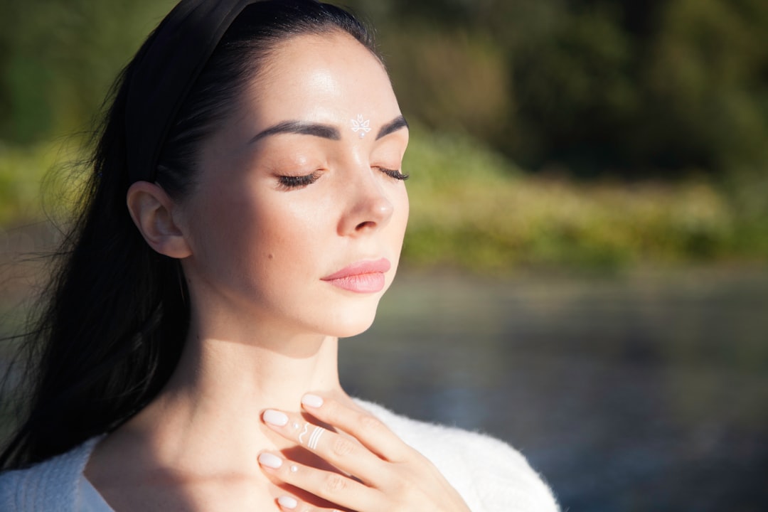 découvrez la respiration en cohérence cardiaque, une technique simple pour réduire le stress, améliorer la concentration et favoriser le bien-être au quotidien.