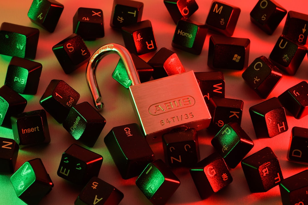 découvrez les limites des antivirus gratuits : fonctionnalités restreintes, protection partielle, mises à jour limitées et impact sur la sécurité de vos appareils.